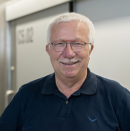 Dr. Thomas Gerhard 