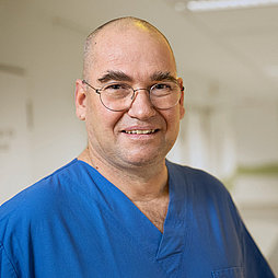 Dr. Stefan Heinze