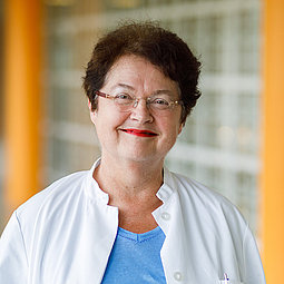 Dr. Evelyn Weick-Mayer